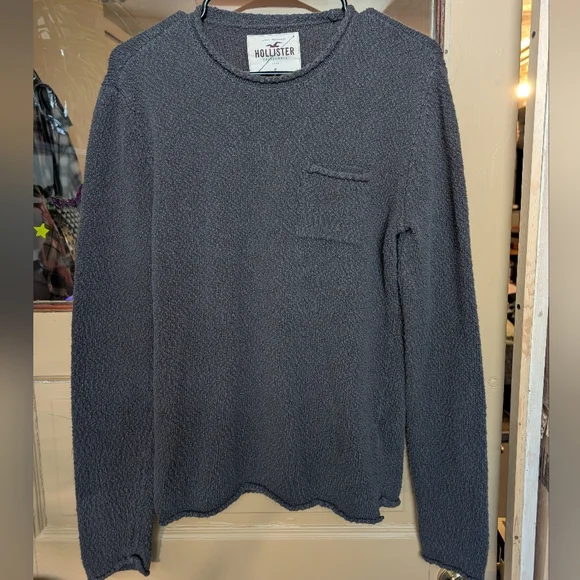 Gray Hollister Lightweight Knit Sweater - Picture 1 of 3